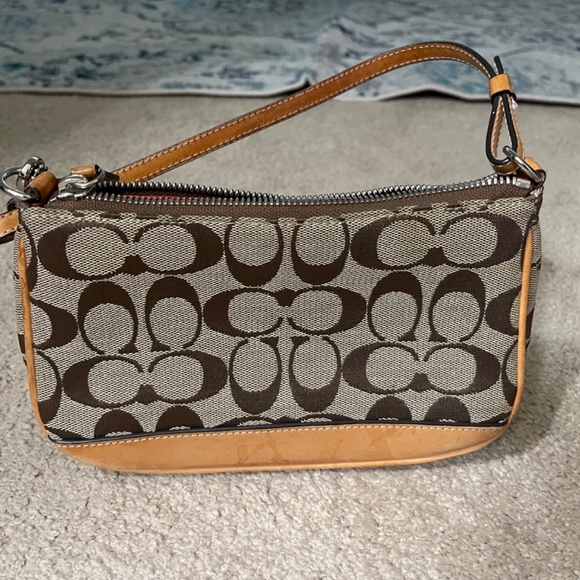 Coach bag - Picture 2 of 3